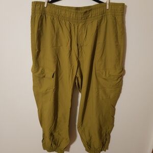 Old Navy Active Olive Cargo Pants